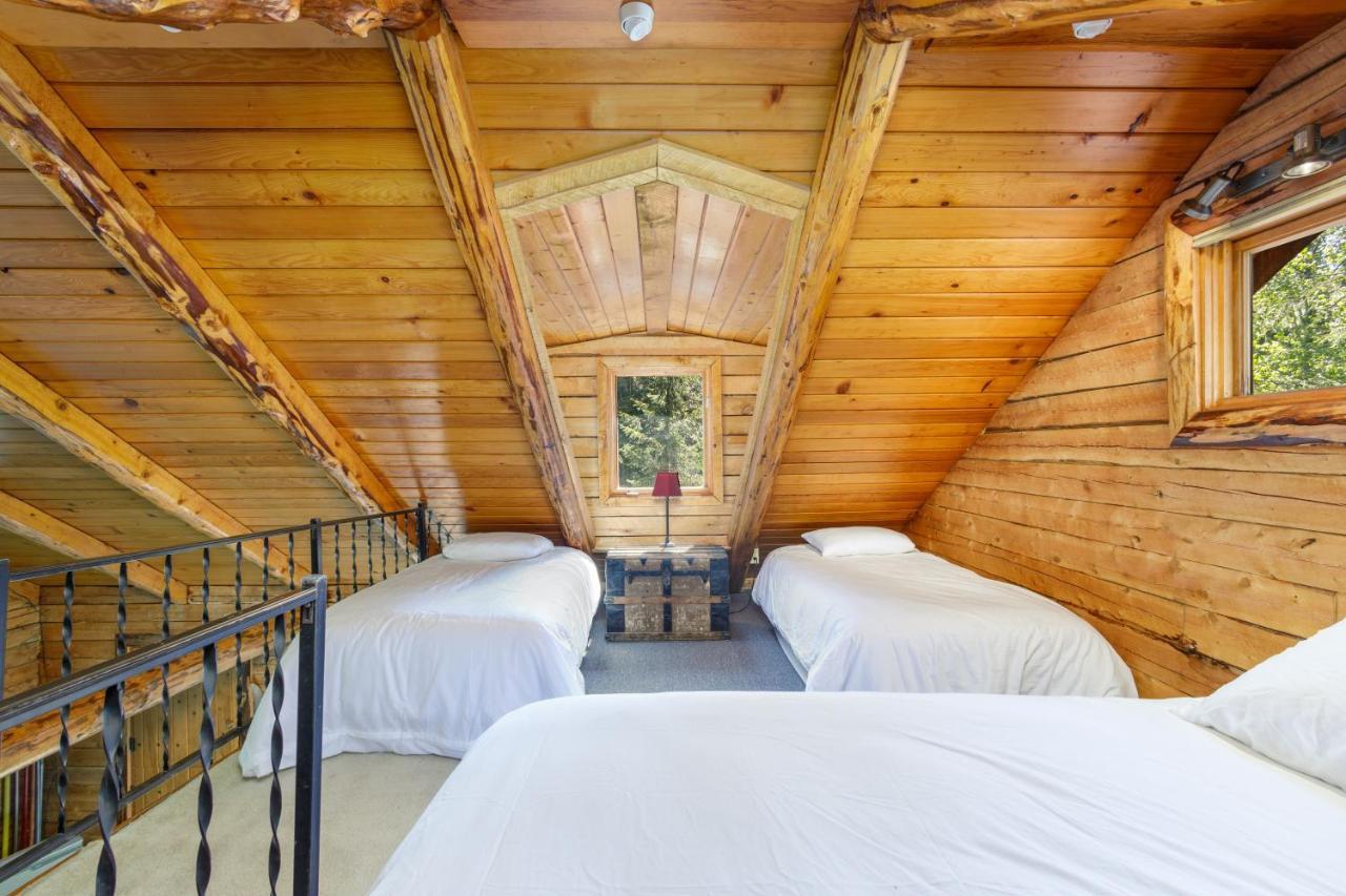 Alpine Meadows Log Holiday home Girdwood